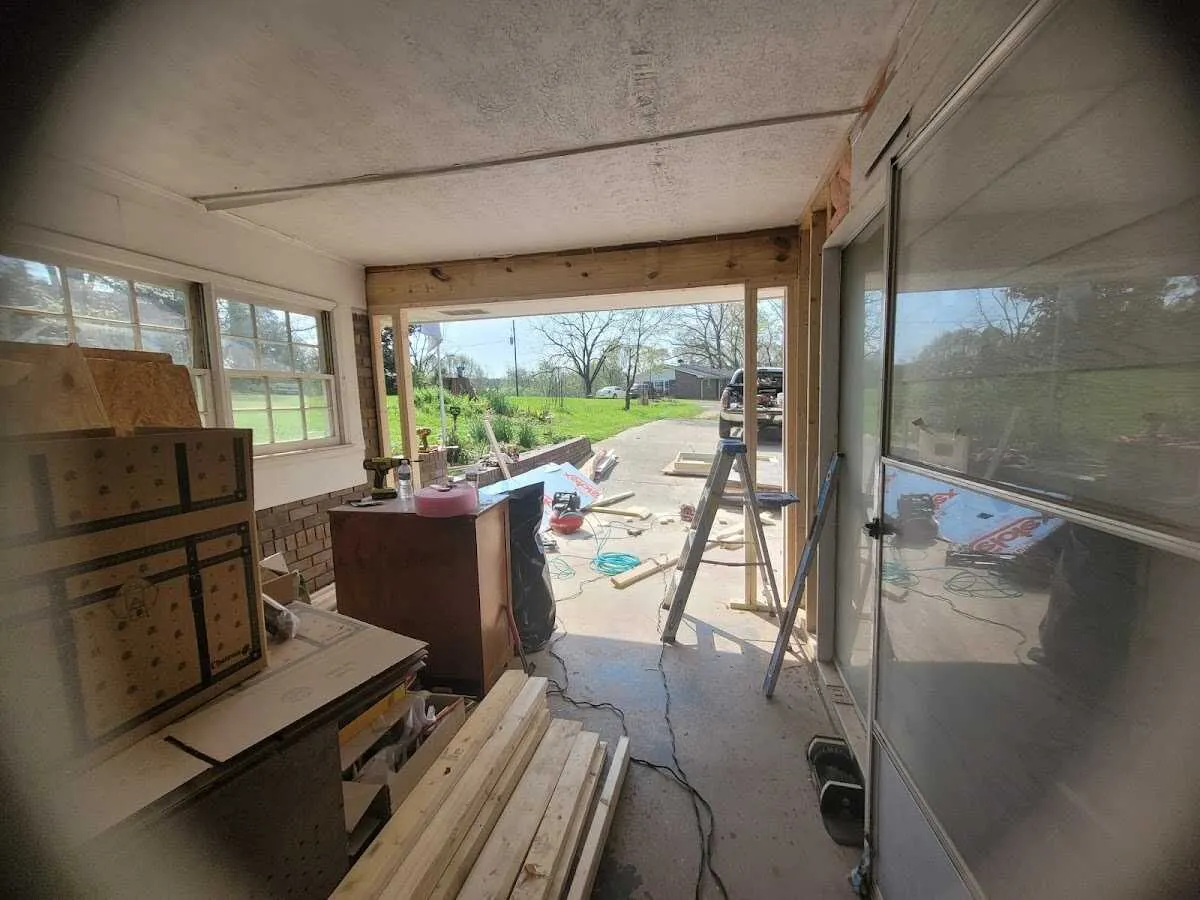 Air movers and dehumidifier for Drying & Dehumidification in Alexandria